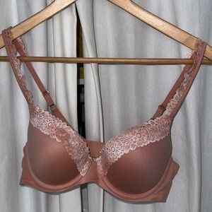 NWOT: AERIE REAL SUNNIE DEMI PUSH UP BLOSSOM LACE TRIM BRA, SIZE 34B